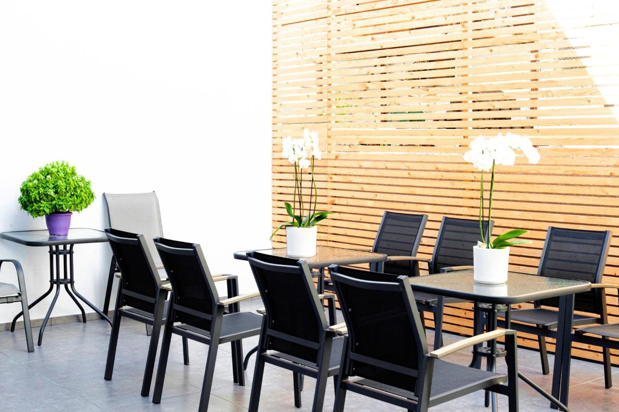 Atlas Suites Skiathos Town Exterior photo